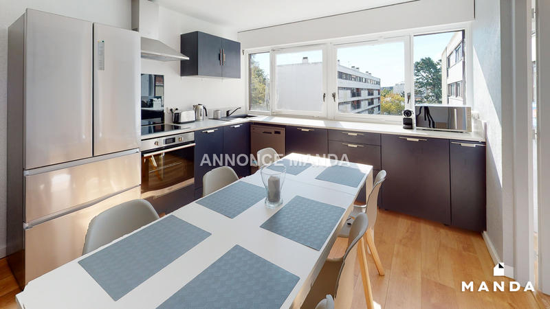 Chambre - 12 m² - 5 pièces