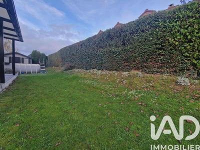 Maison - 92 m² - 5 pièces