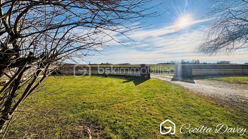 Propriété - 160 m² - 6 pièces