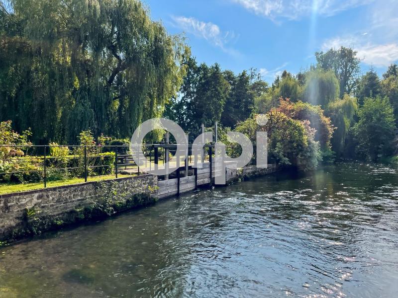 Moulin - 221 m² - 6 pièces