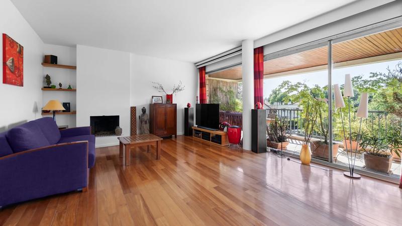 Appartement - 142 m² - 6 pièces