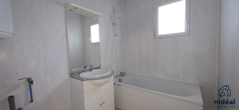 Maison - 80 m² - 5 pièces