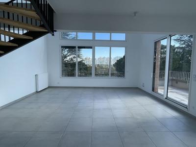 Appartement - 130 m² - 5 pièces