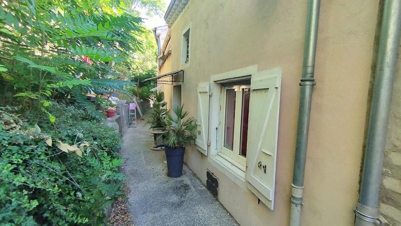 Immeuble - 130 m² - 6 pièces