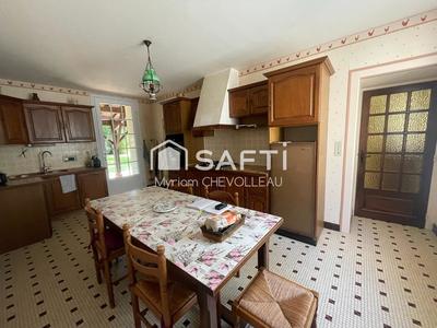 Maison - 158 m² - 7 pièces