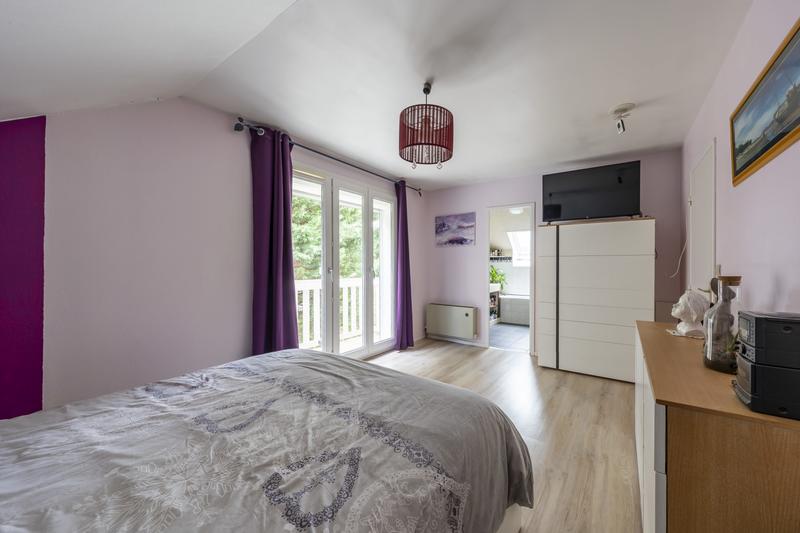 Maison - 175 m² - 8 pièces