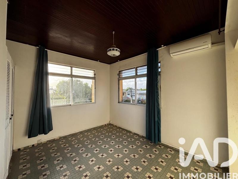 Maison - 130 m² - 4 pièces