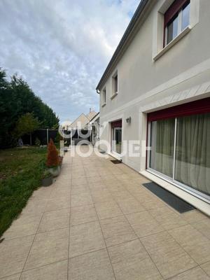 Maison - 183 m² - 7 pièces