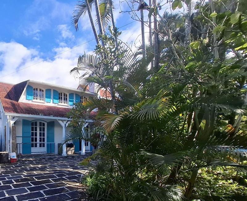 Villa - 211 m² - 9 pièces