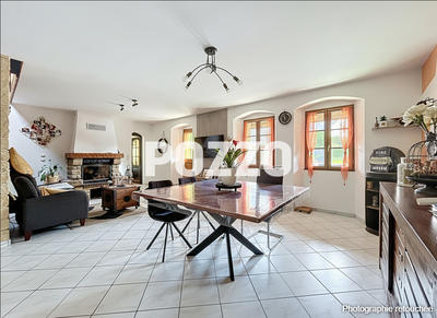 Maison - 129 m² - 6 pièces