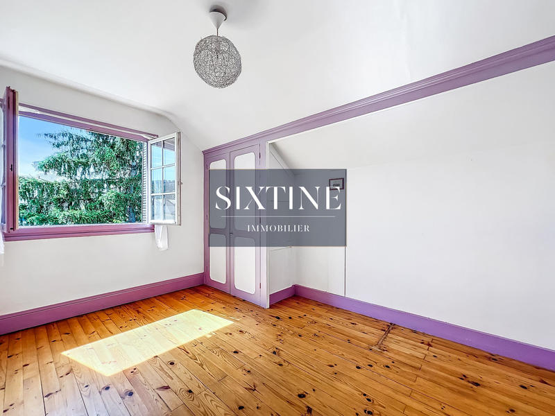 Maison - 170 m² - 6 pièces