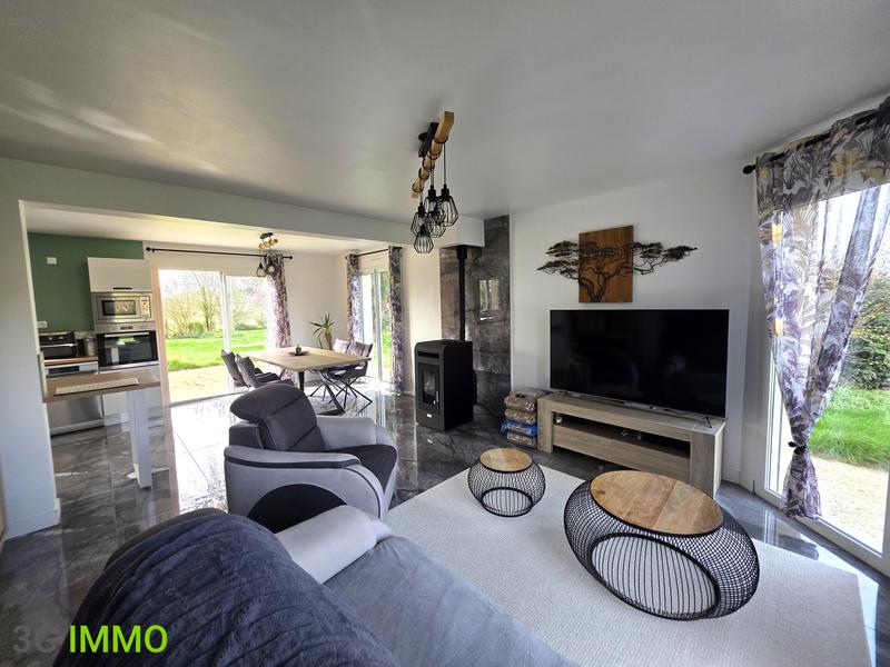 Maison - 107 m² - 6 pièces