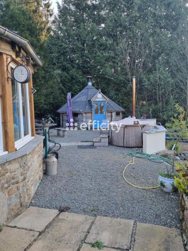 Maison - 170 m² - 7 pièces