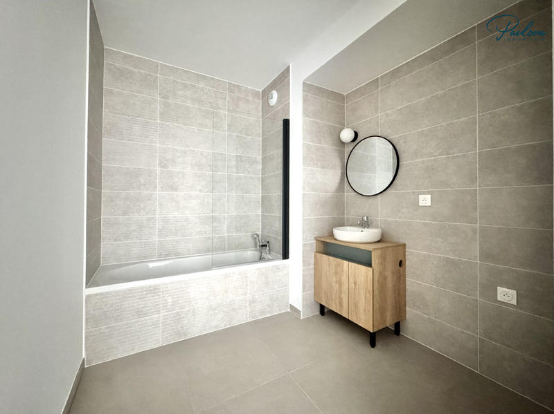 Appartement - 65 m² - 3 pièces