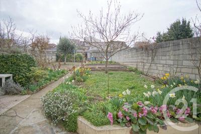 Pavillon - 112 m² - 5 pièces