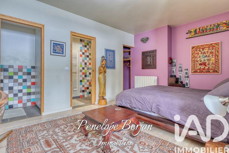 Maison - 575 m² - 15 pièces