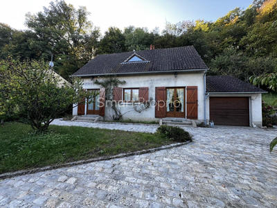 Maison - 92 m² - 4 pièces