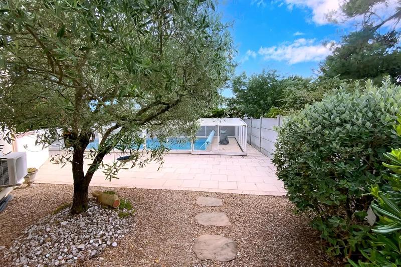 Pavillon - 121 m² - 6 pièces