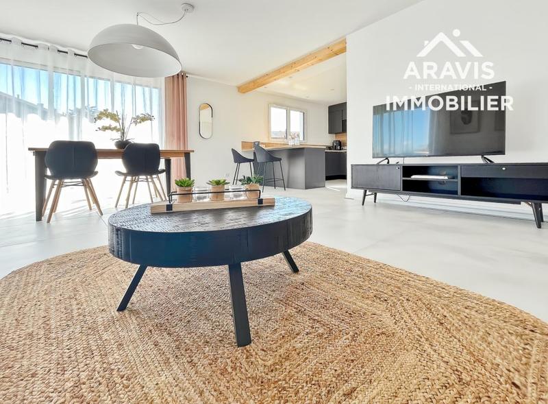 Maison - 98 m² - 4 pièces