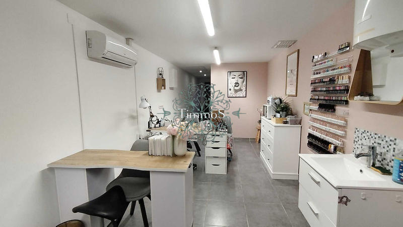 Maison - 186 m² - 6 pièces