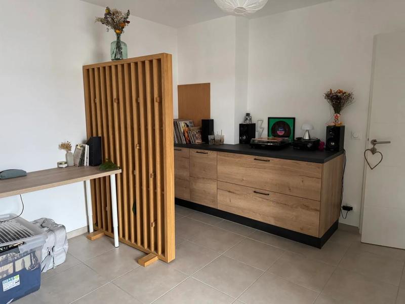 Appartement - 98 m² - 5 pièces