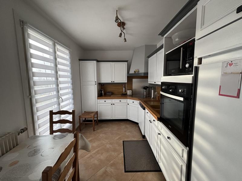 Maison - 117 m² - 6 pièces