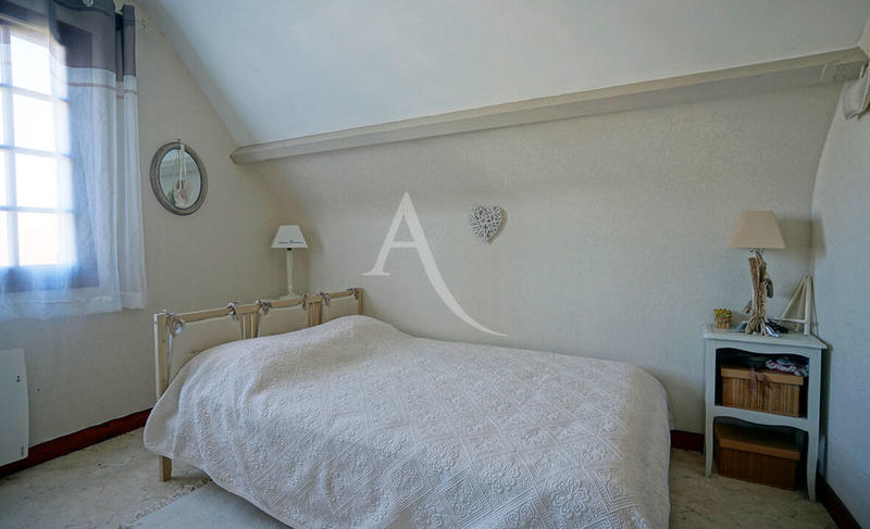 Maison - 108 m² - 6 pièces