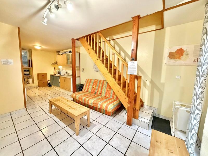 Maison - 95 m² - 5 pièces