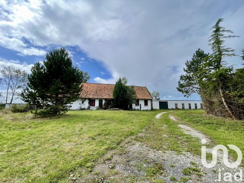 Maison - 630 m² - 12 pièces