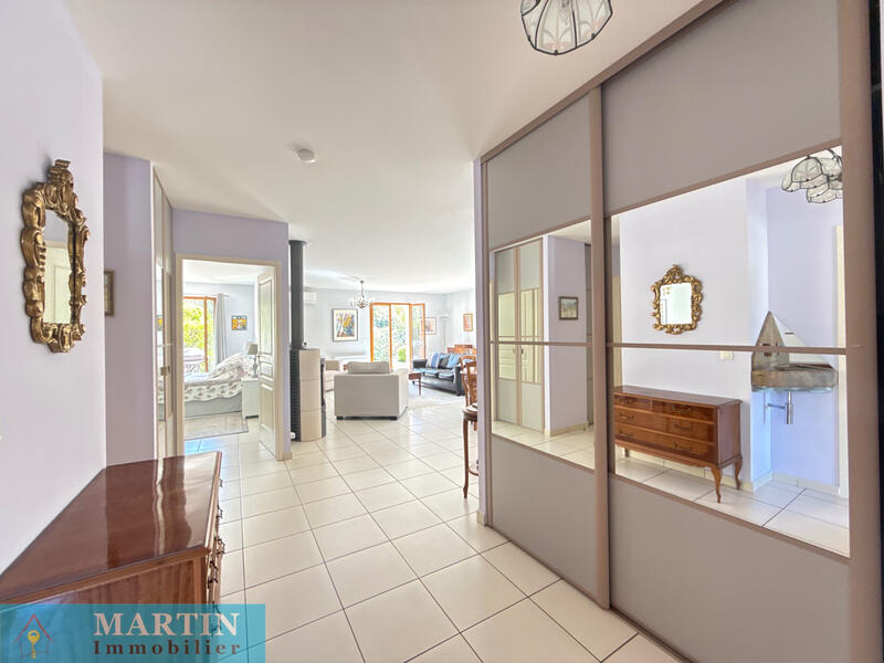 Villa - 110 m² - 5 pièces