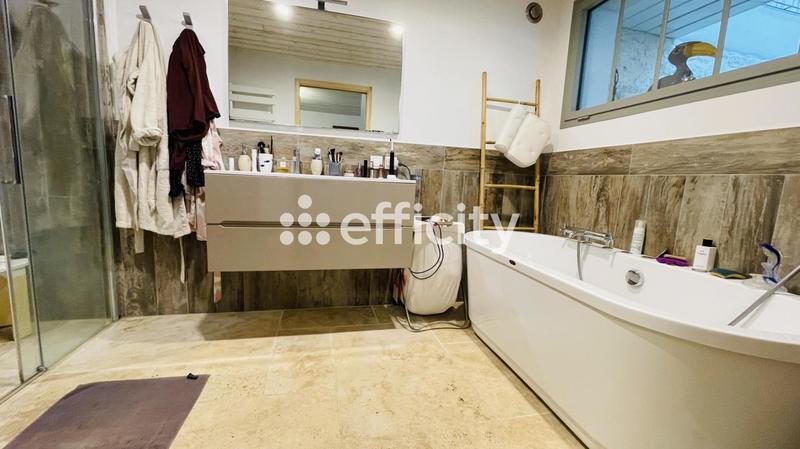 Maison - 170 m² - 6 pièces