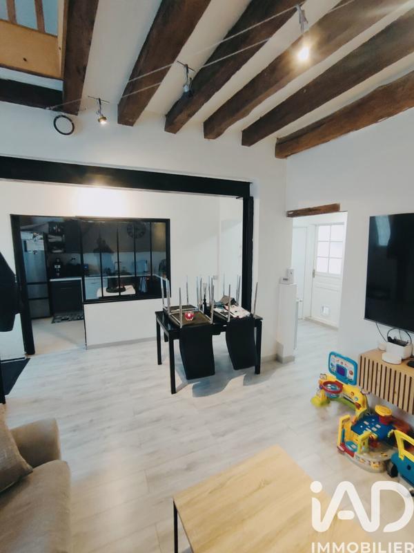 Maison - 95 m² - 5 pièces