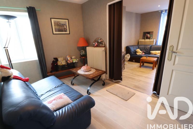 Maison - 238 m² - 6 pièces