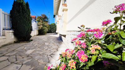 Maison - 100 m² - 6 pièces