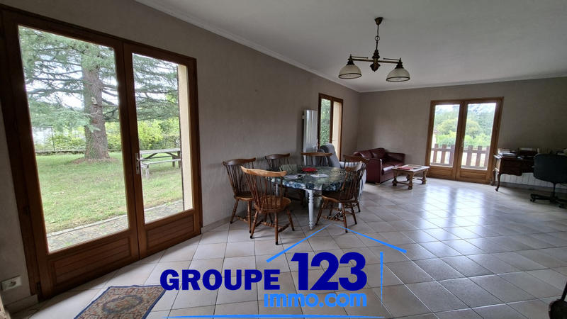 Maison - 179 m² - 6 pièces