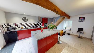 Maison - 178 m² - 7 pièces