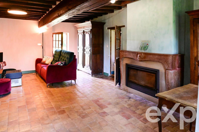 Maison - 258 m² - 8 pièces