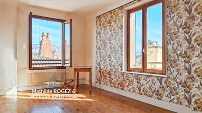 Maison de village - 280 m² - 12 pièces