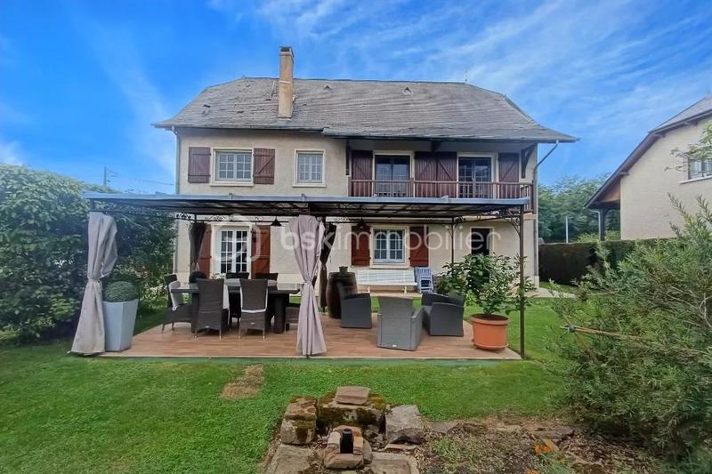 Maison - 178 m² - 6 pièces