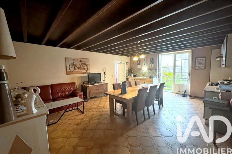 Maison - 101 m² - 5 pièces