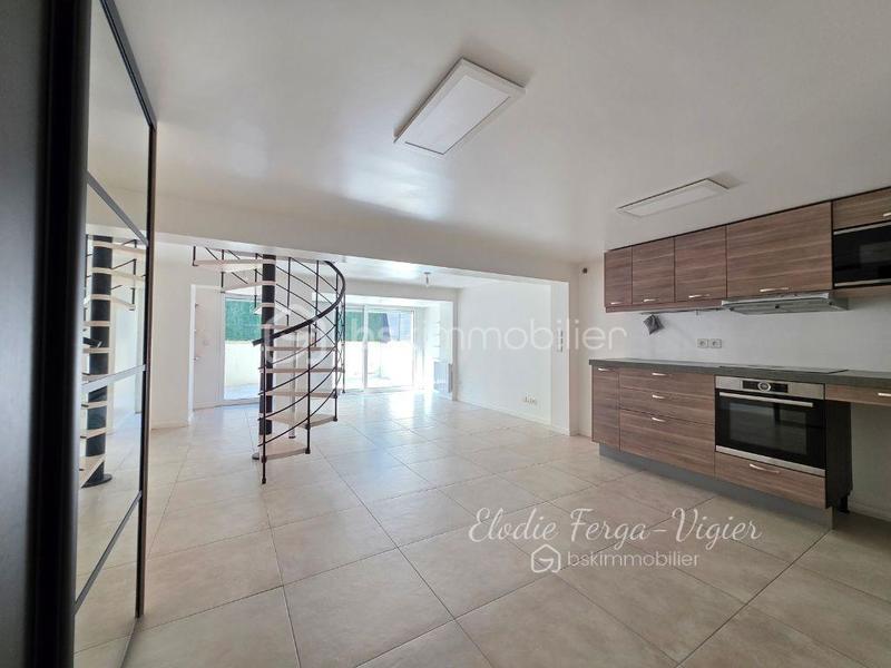 Duplex - 69 m² - 3 pièces