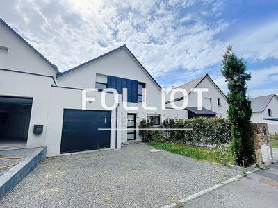 Maison - 97 m² - 6 pièces