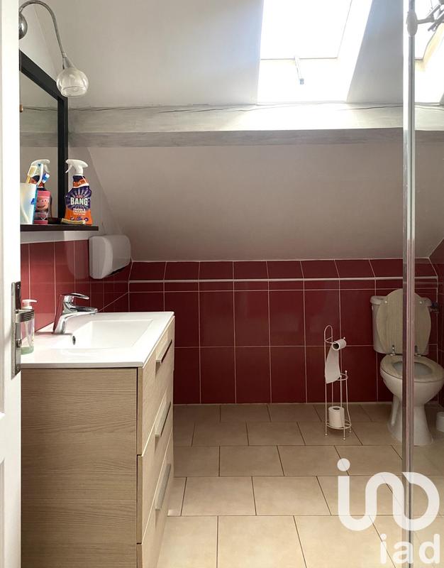 Maison - 250 m² - 11 pièces