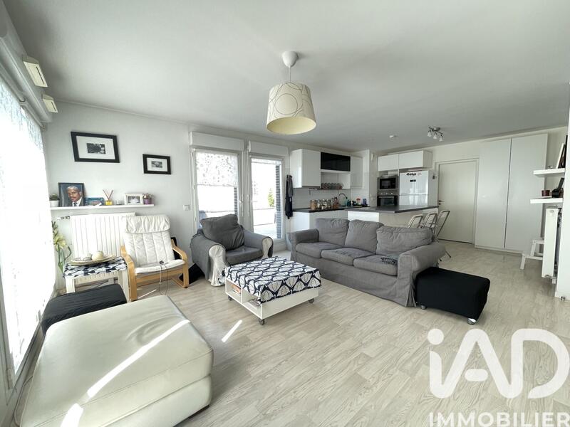 Appartement - 95 m² - 5 pièces