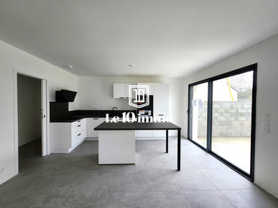 Maison - 114 m² - 6 pièces