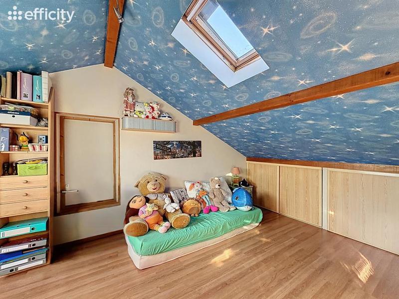 Pavillon - 120 m² - 6 pièces