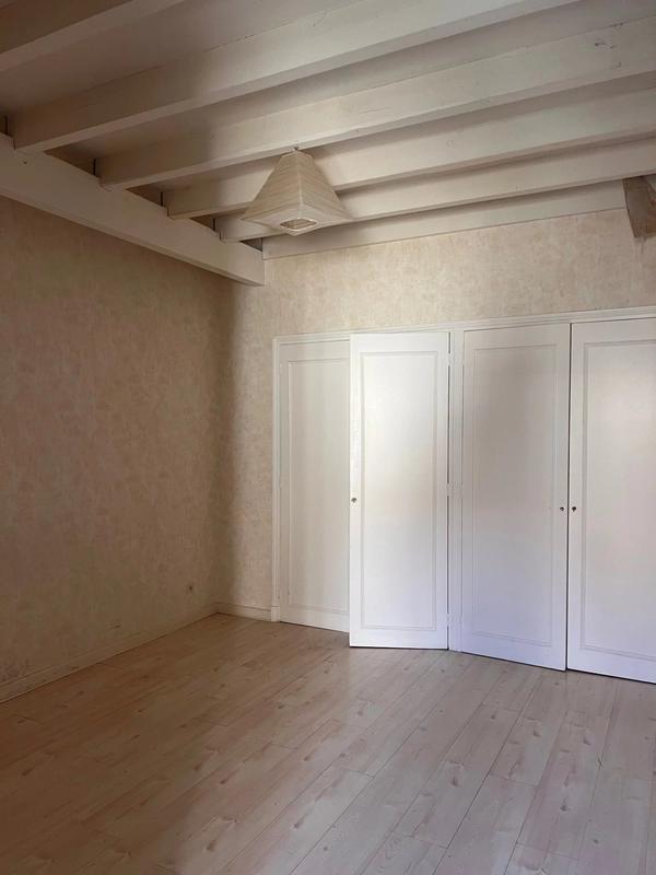 Appartement - 142 m² - 7 pièces