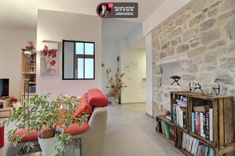 Maison - 166 m² - 5 pièces