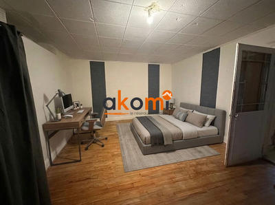 Maison - 137 m² - 5 pièces