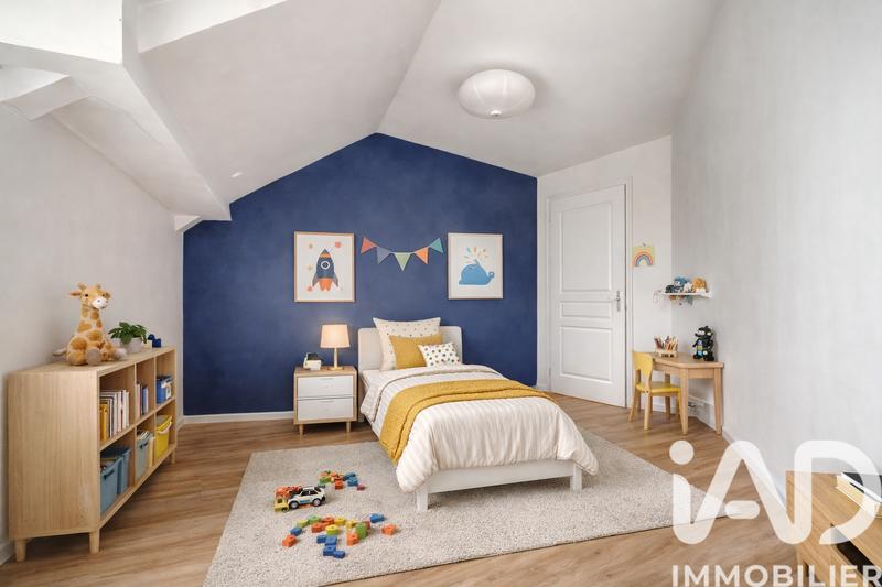 Appartement - 83 m² - 4 pièces